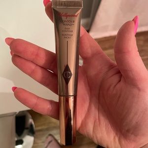 Charlotte Tilbury Contour Wand Medium Dark